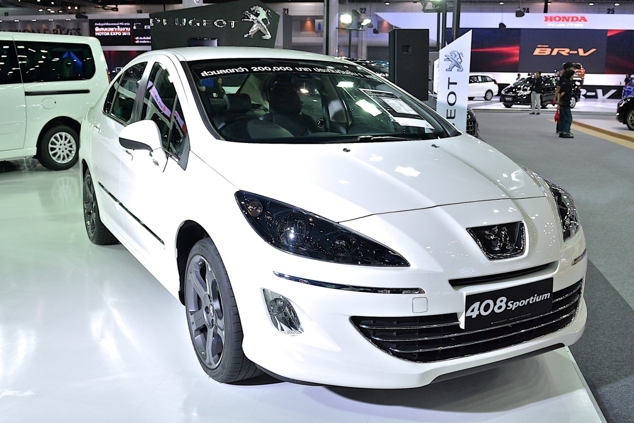 Peugeot 408 sportium