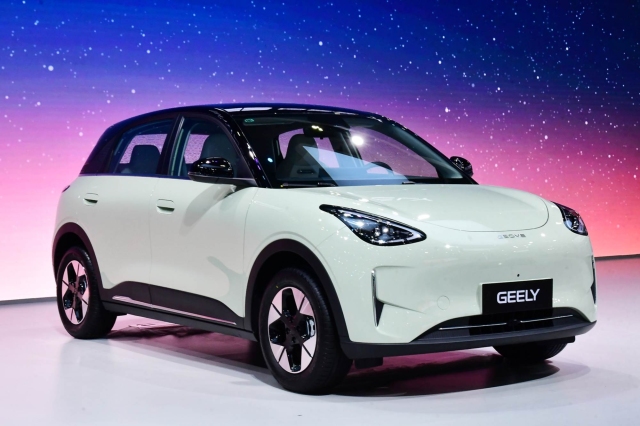 กลุ่มธนบุรี ผนึก Geely ชูแผนเปิดตัว Geely EX2 จัดประชุมผู้จำหน่ายทั่วประเทศ พร้อมยกระดับบริการหลังการขาย 